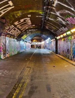 Leake Street Graffiti Tunnel - extended license