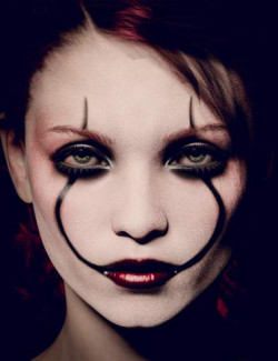 CB Etta HD Dark Circus Makeup Geoshell